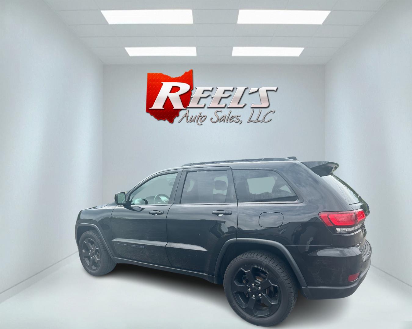 2019 Black /Black Jeep Grand Cherokee Upland 4WD (1C4RJFAGXKC) with an 3.6L V6 DOHC 24V engine, 8A transmission, located at 547 E. Main St., Orwell, OH, 44076, (440) 437-5893, 41.535435, -80.847855 - Photo#8